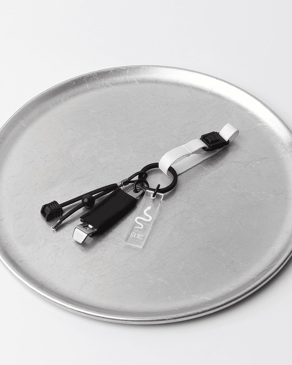 백사 : 白蛇 : (하얀 뱀)