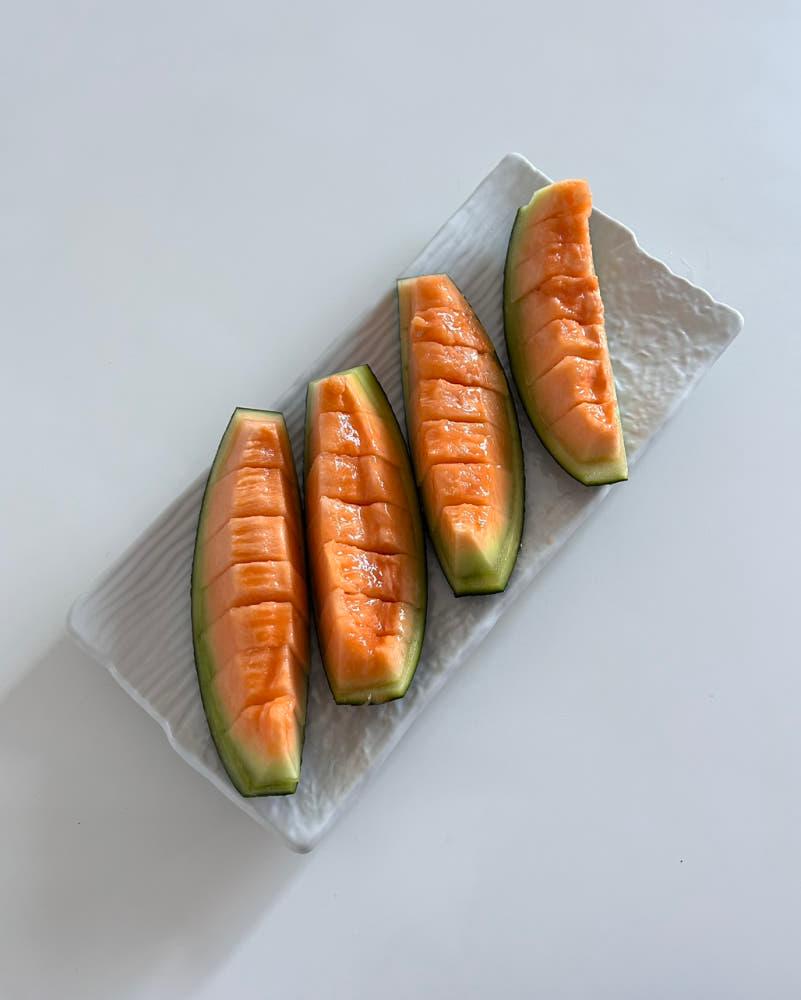 White long plate / 수스튜디오 화이트 롱 플레이트