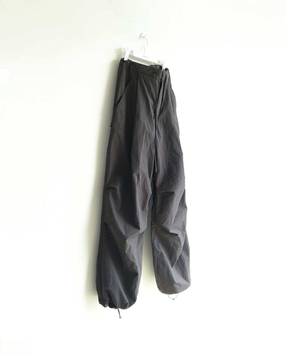 [6월 4주차 예약발송]NYLON EASY PANTS (GRAVITY GREY)