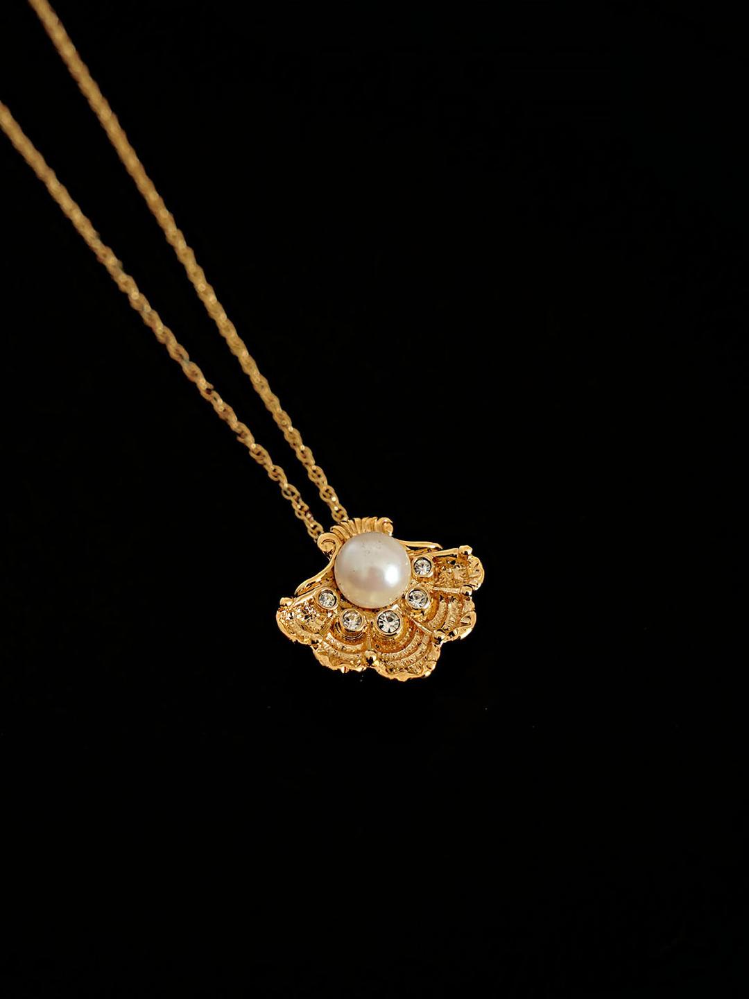 [미사용새상품][Avon] shell pearl necklace