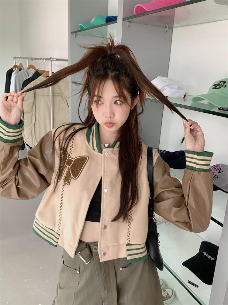 베이지 리본 로고 바시티 크롭 자켓 가을코디