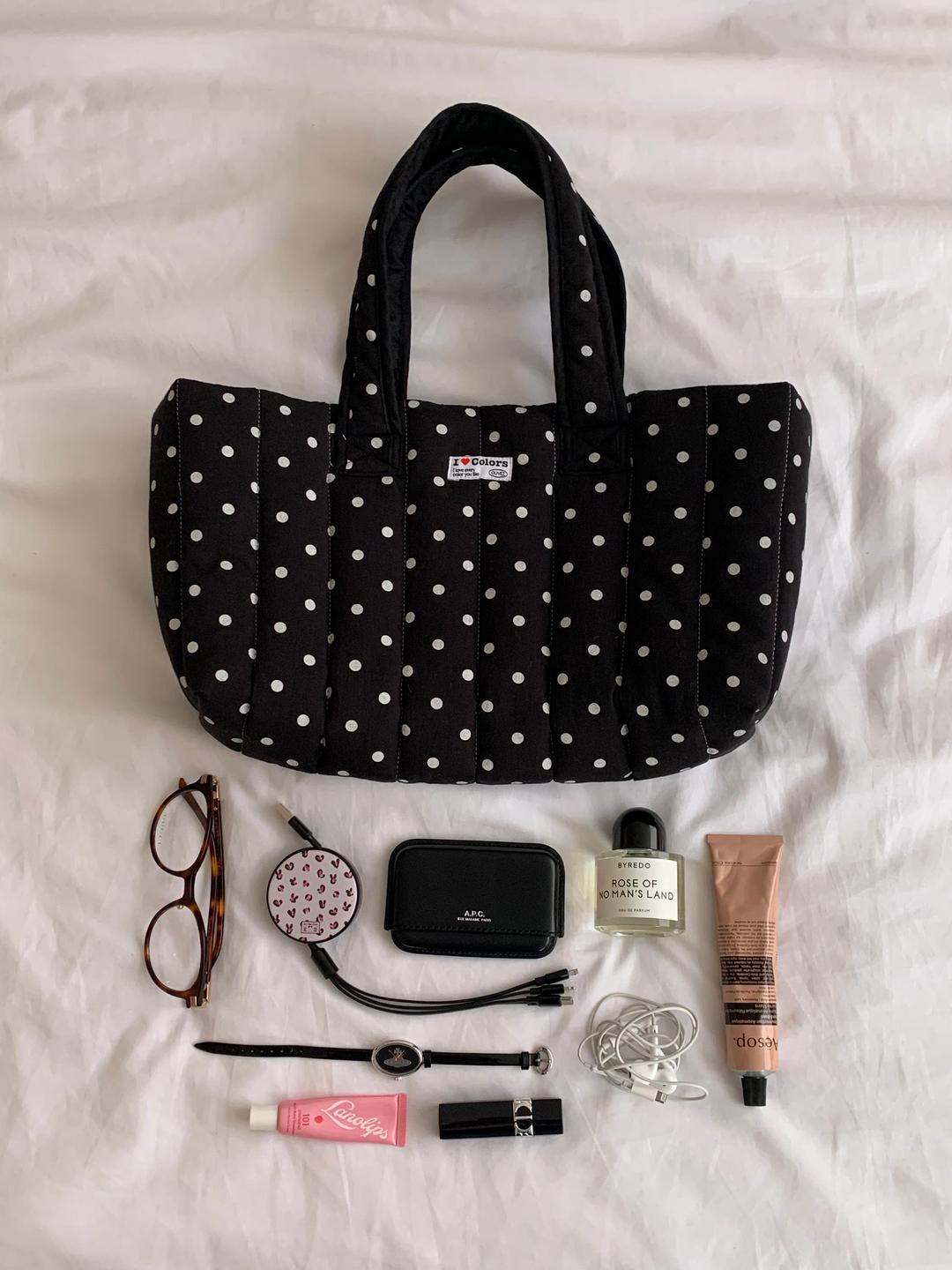 (pre-order 1/23 출고) padded handy bag (dote)