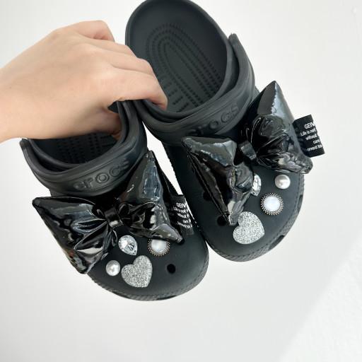 (10pcs)블랙통통리본 크록스 지비츠세트