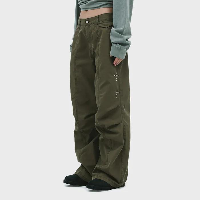 STUD PARACHUTE PANTS [KHAKI]