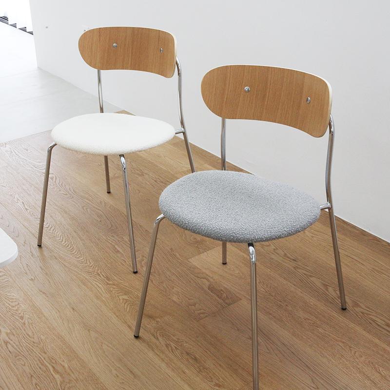 뽀글이 패브릭 원목 체어