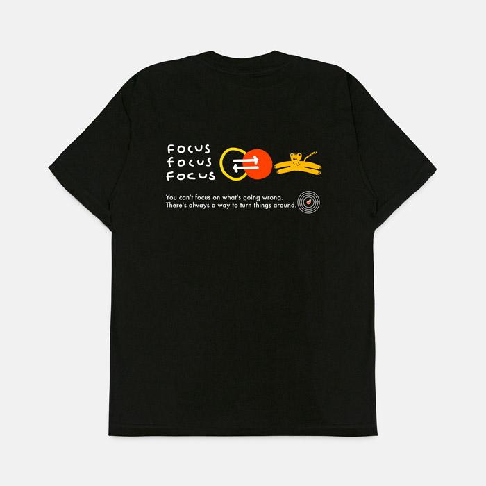 포커스 반팔티셔츠