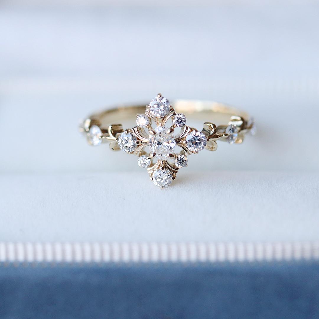 oval cut antique wave ring