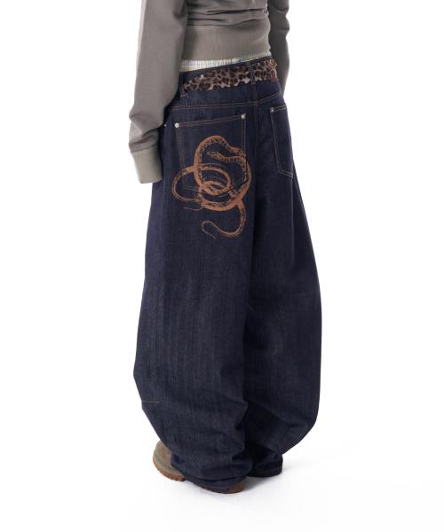 아캄(AAKAM)  Snake Printed Denim Pants (Dark Blue) - 사이즈 & 후기 | 무신사