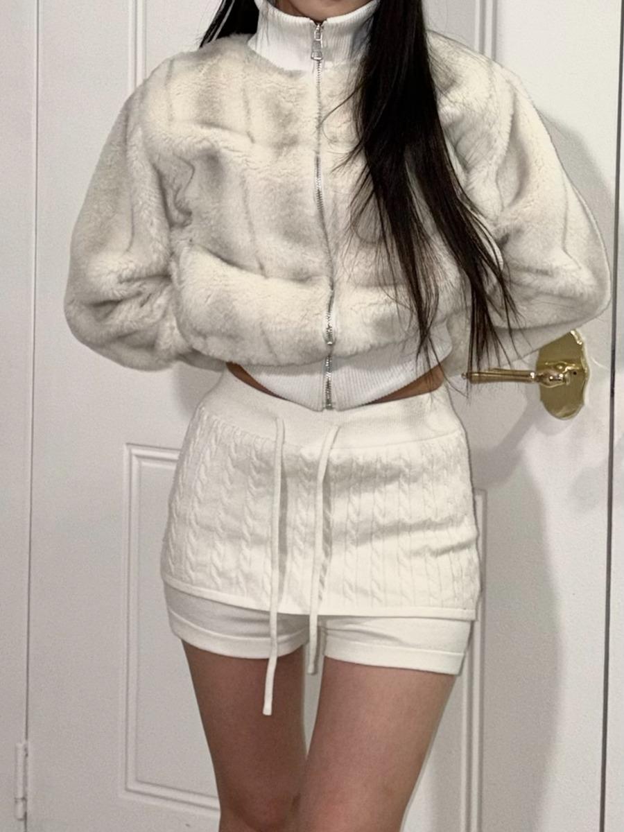 twist knit short pants