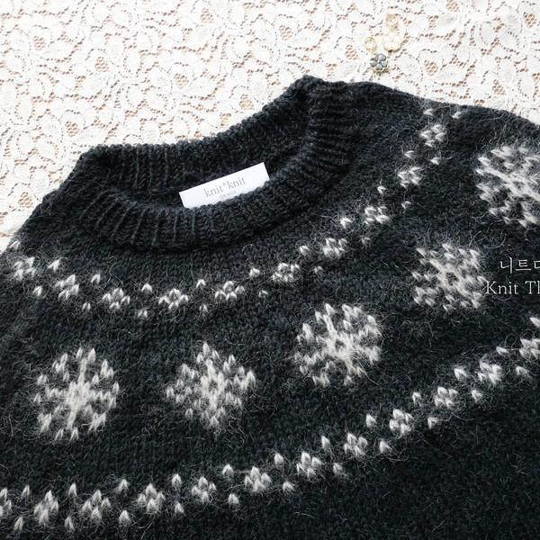 눈 오는 밤 스웨터