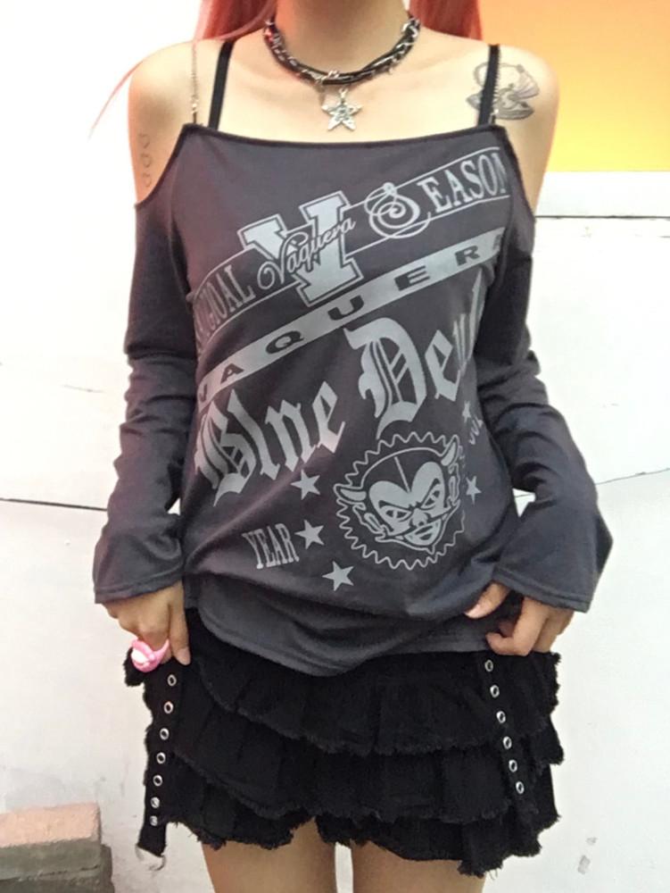 펑크 프린팅 체인 오프숄더 긴팔 티 (1color)