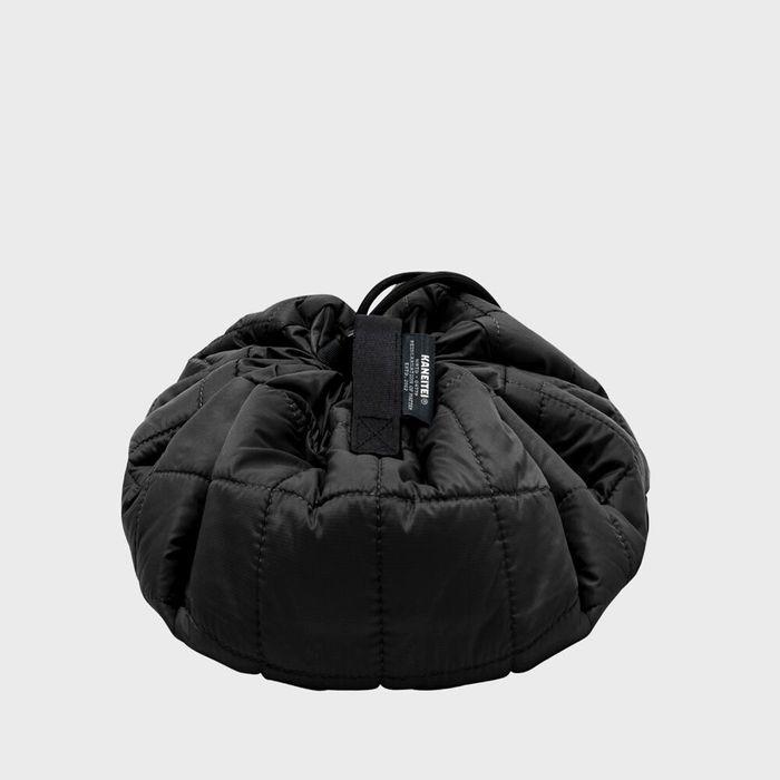 DUMPLING QUILTING STORAGE CROSS BAG (BLACK) / RECYCLED