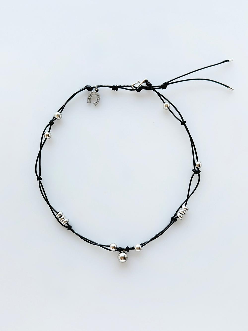 Cowgirl String Knot Necklace / Black