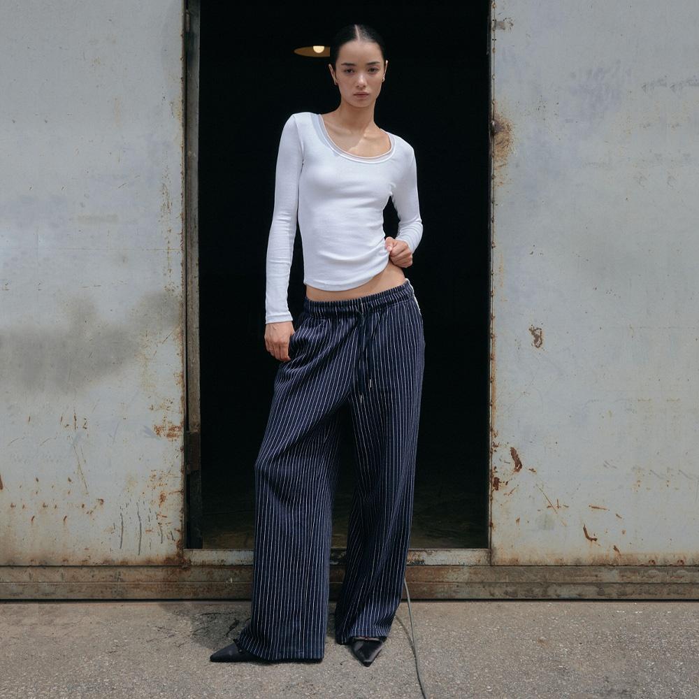 BENI STRIPE SWEAT PANTS_NAVY