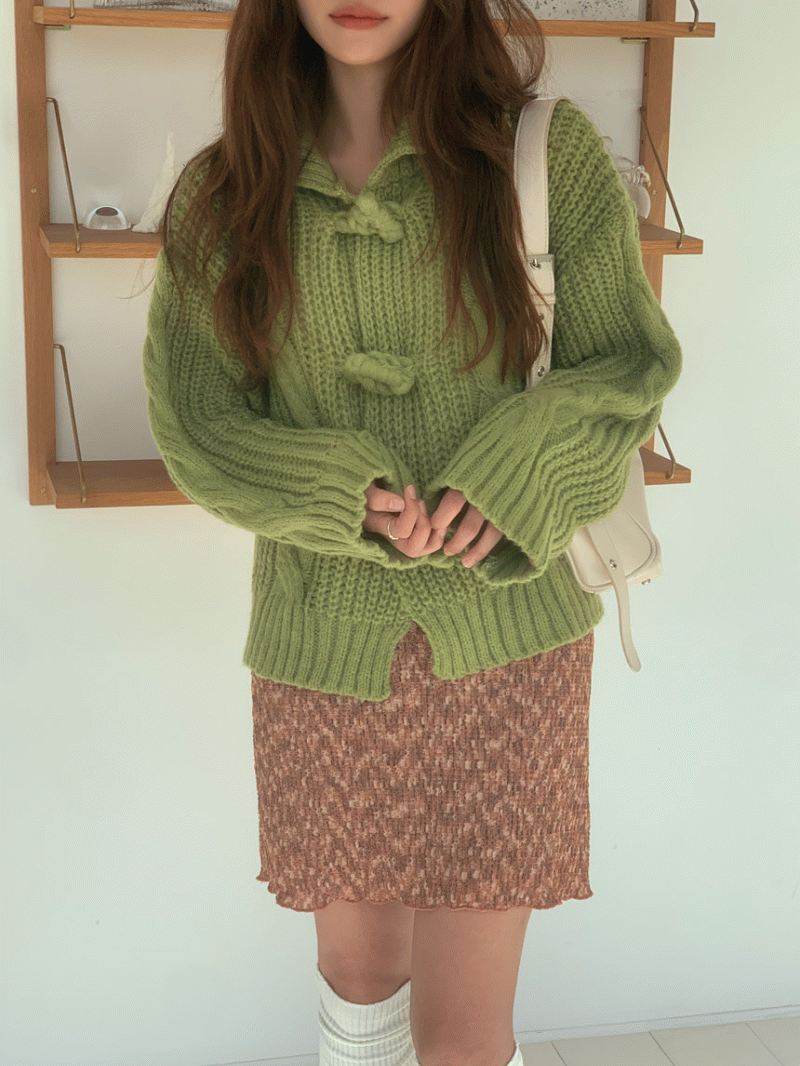 카라 떡볶이 꽈배기 니트 가디건