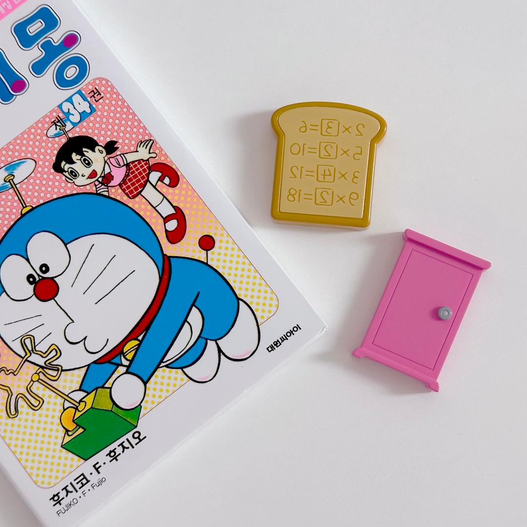 도라에몽。암기빵 · 어디로든 문 마그넷 자석