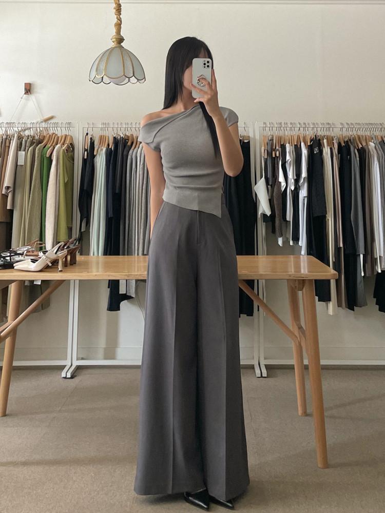 브젯 여리여리 언발 어깨트임 오프숄더 니트 (3color)