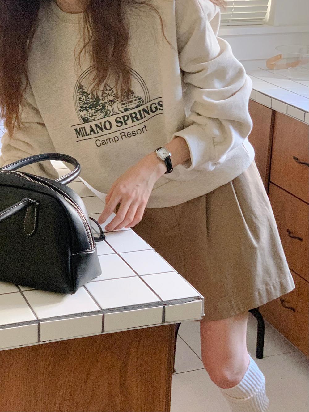 obe 양기모 밀라노 루즈핏 크롭 맨투맨 - 3 color