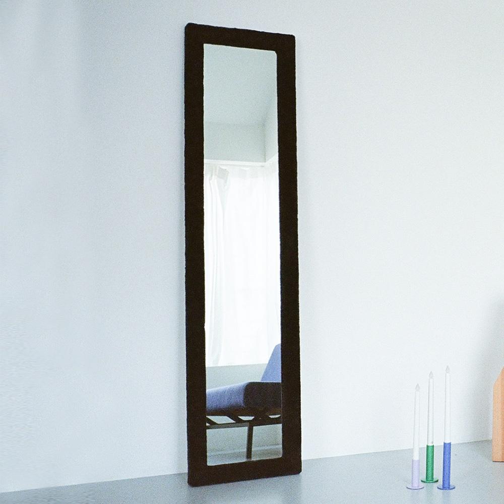 FAUX FUR MIRROR 폭스퍼미러 전신거울 블랙