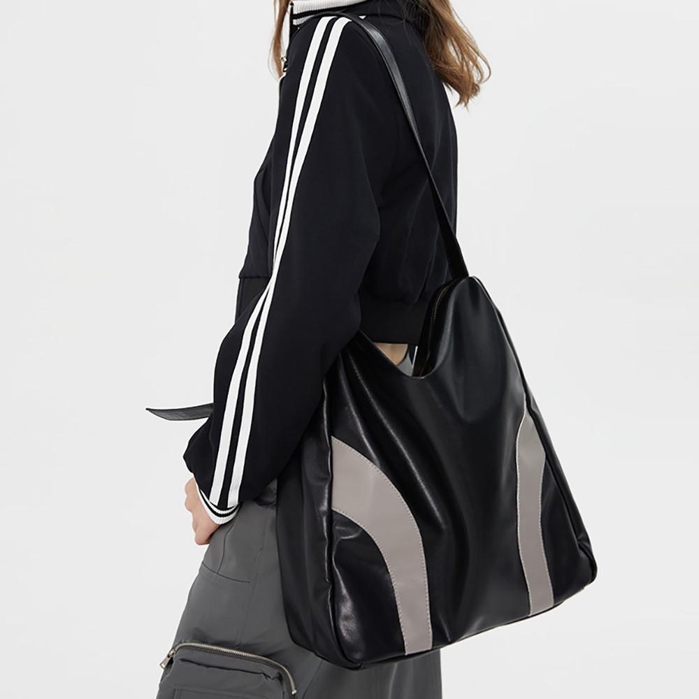 스퀘어숄더백 블랙가방 숄더크로스백 숄더가방