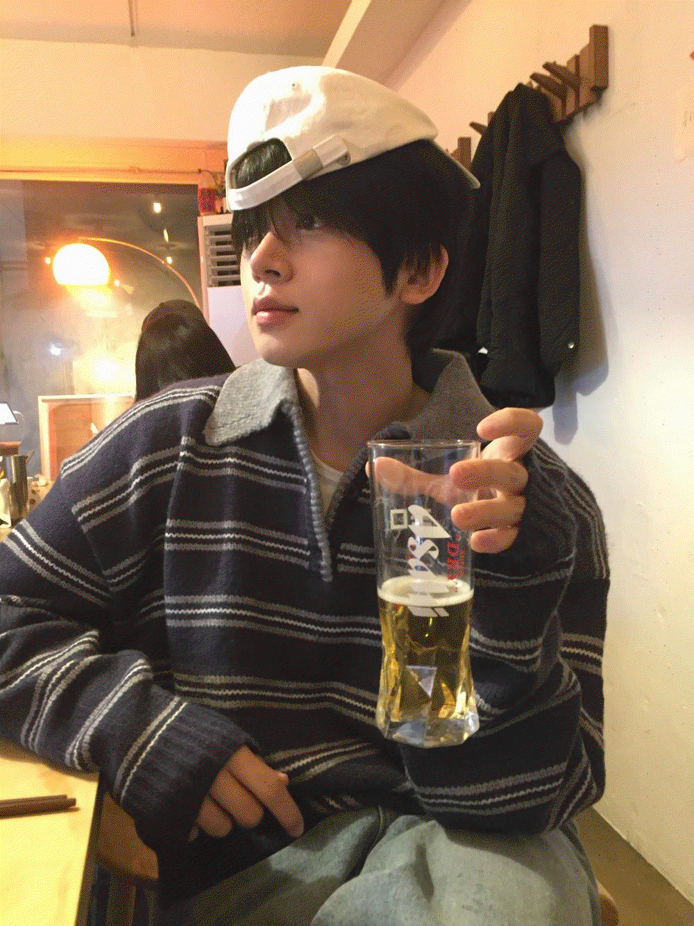 스트라이프 배색 카라 니트(3C)