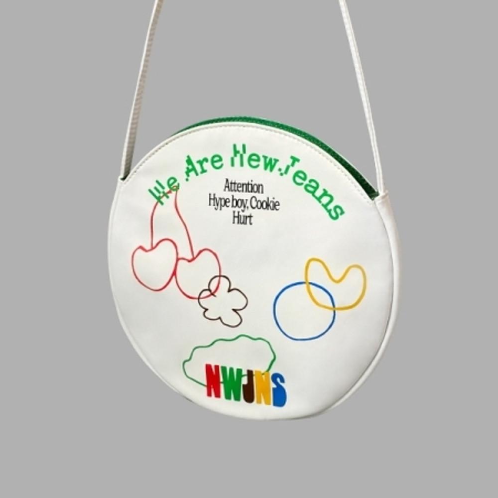 [당일발송] 뉴진스 NewJeans - 1st EP New Jeans Bag 가방 White ver. 화이트 한정반 어텐션 하이프보이 쿠키 [미개봉 새제품]