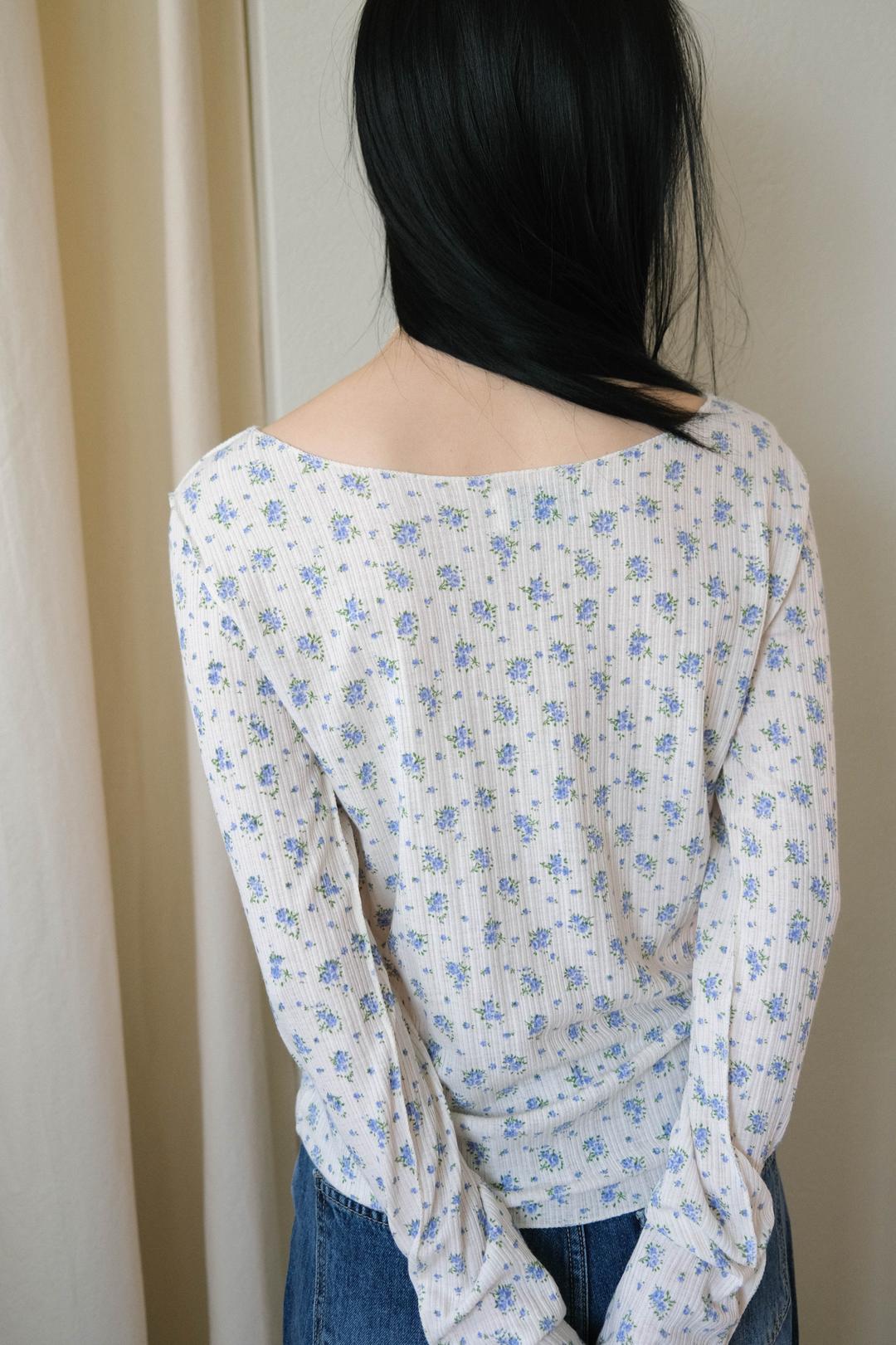 Boat neck floral layered tshirt