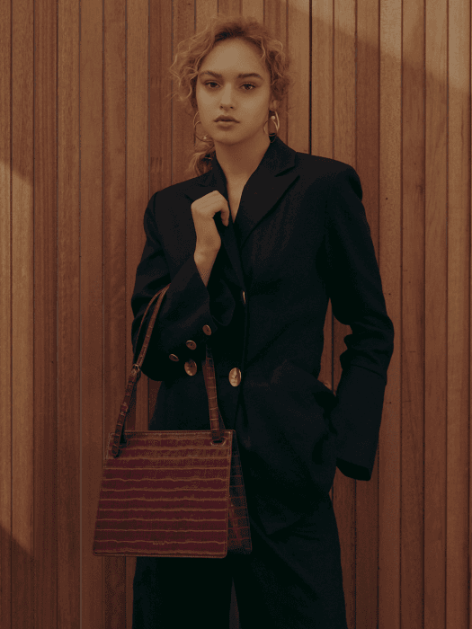 FLOUI Croc Dahlia (M) Bag (Tawny Port Wine)