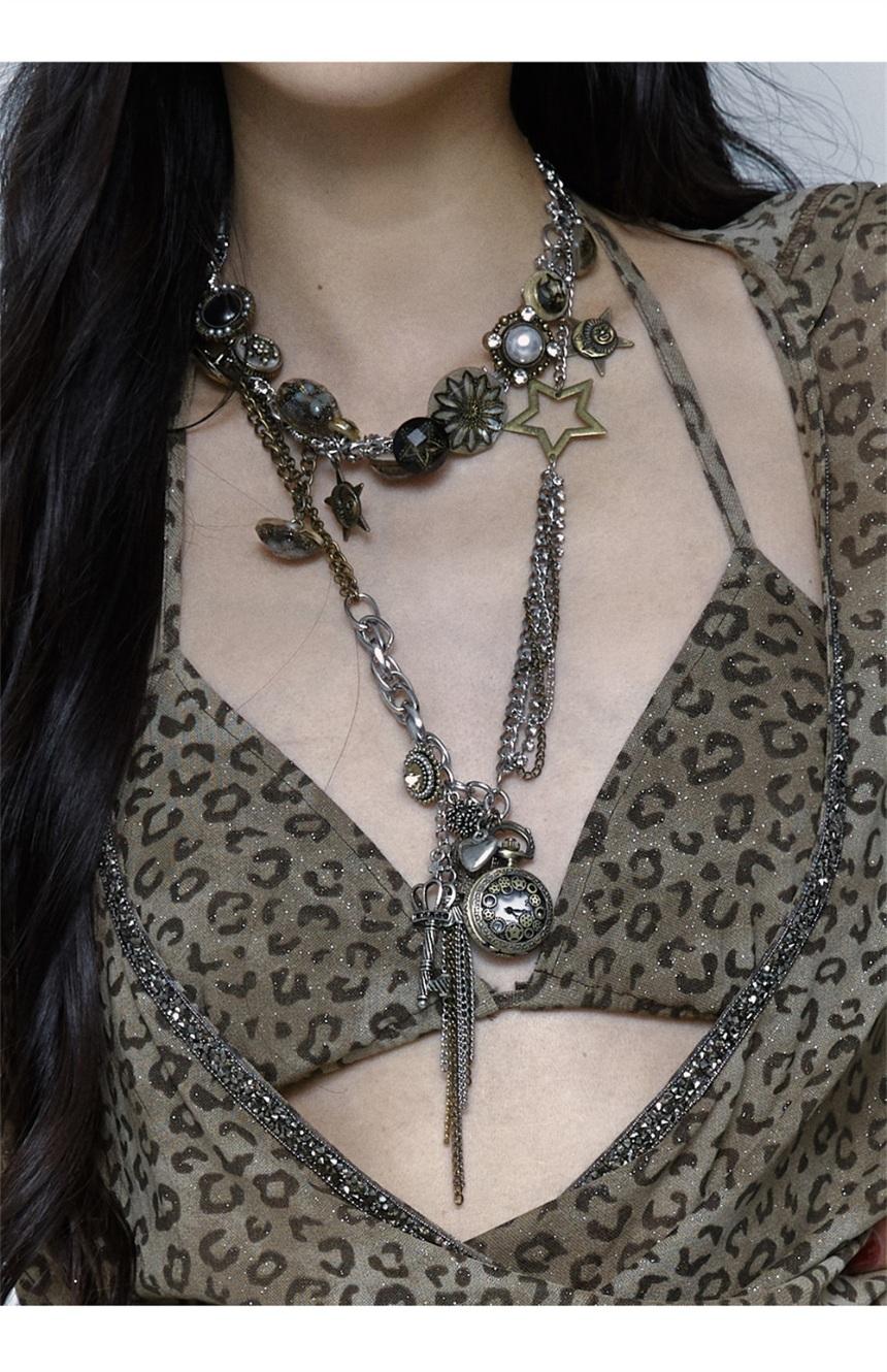NO ROMANCE pocket watch pendant necklace