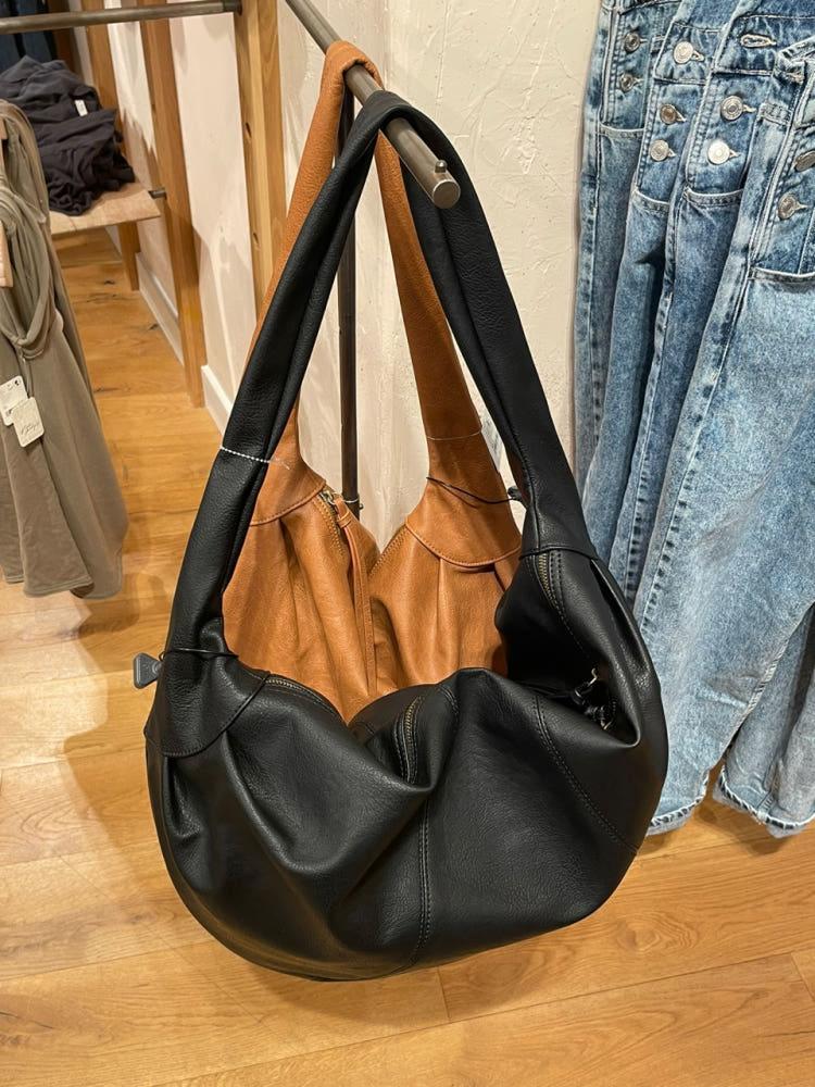 프리피플 슬라우치 캐리올 백 블랙, 코냑 87039897