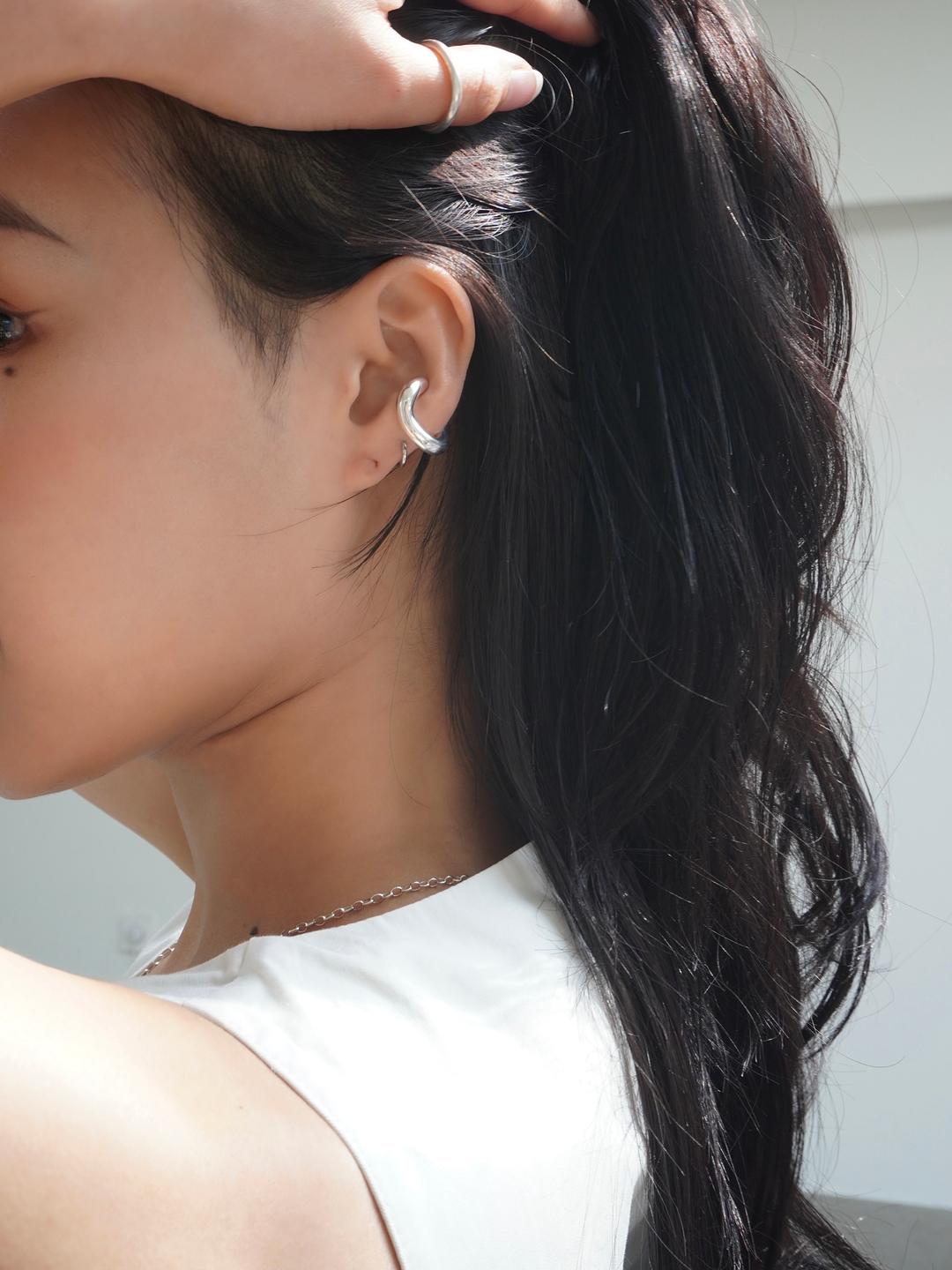 Wave earcuff