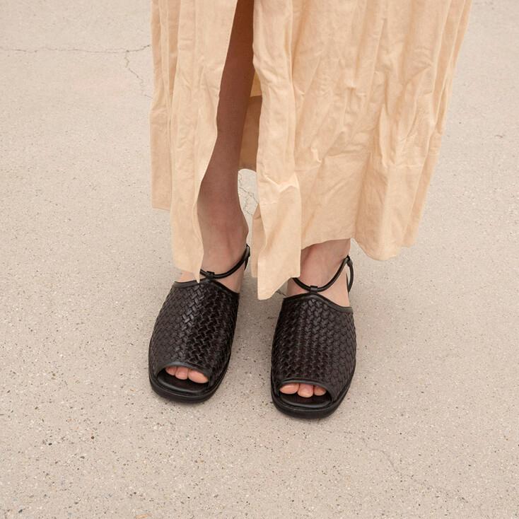 Mesh sandals_Black