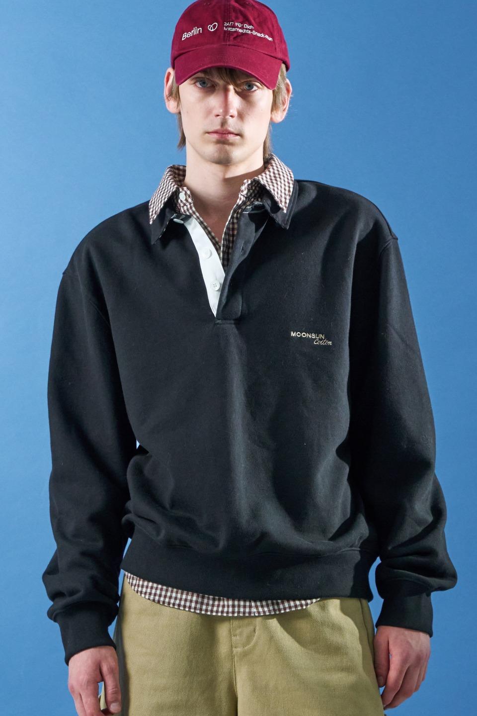 M.C UNISEX, Classic Polo Sweatshirt / Black