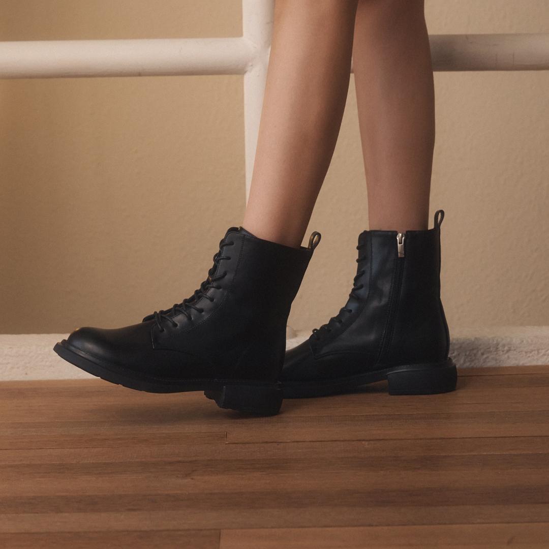 [단독] 클래식 레이스업 앵클부츠 412446003 (4cm/1color)