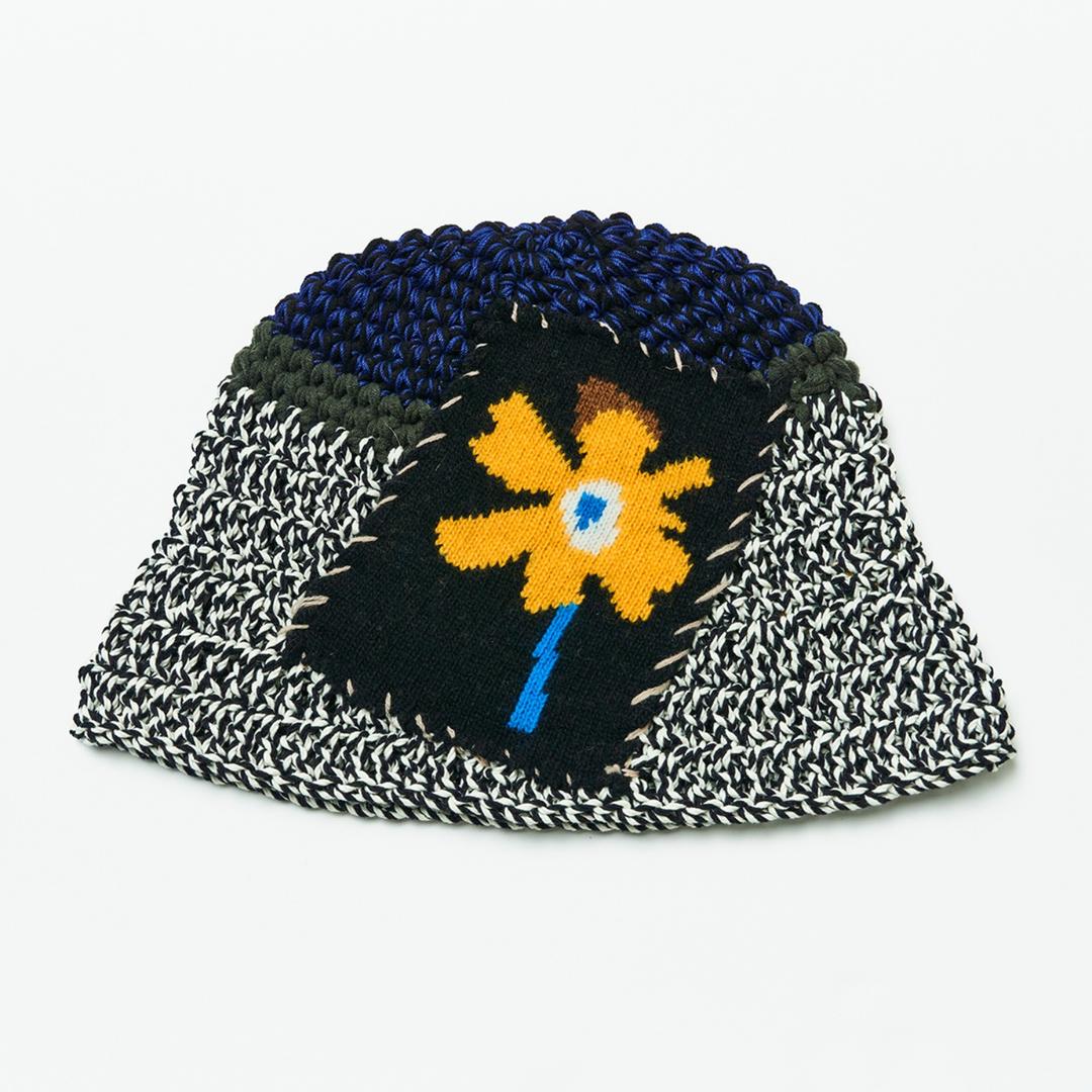 NEW FLOWERING BUCKET SUMMER BLACK
