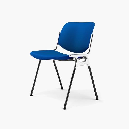 DSC 106 Chair (Blue)
