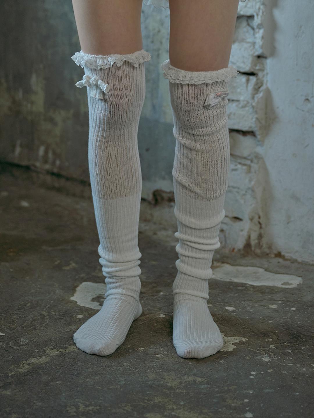 Long loose doll socks
