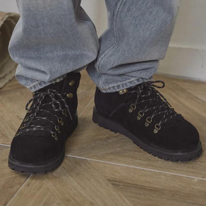 마운틴 윈터 부츠 R25U101 (블랙 스웨이드)