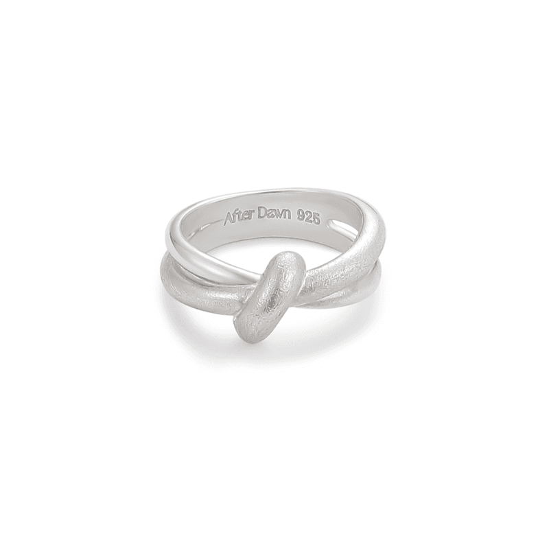 BRIEF KNOT RING