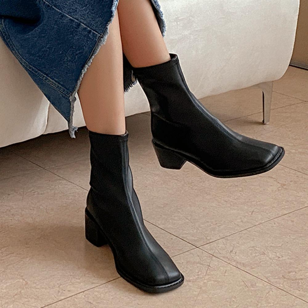 [슈슐랭] 매트 스판레더 삭스 앵클부츠