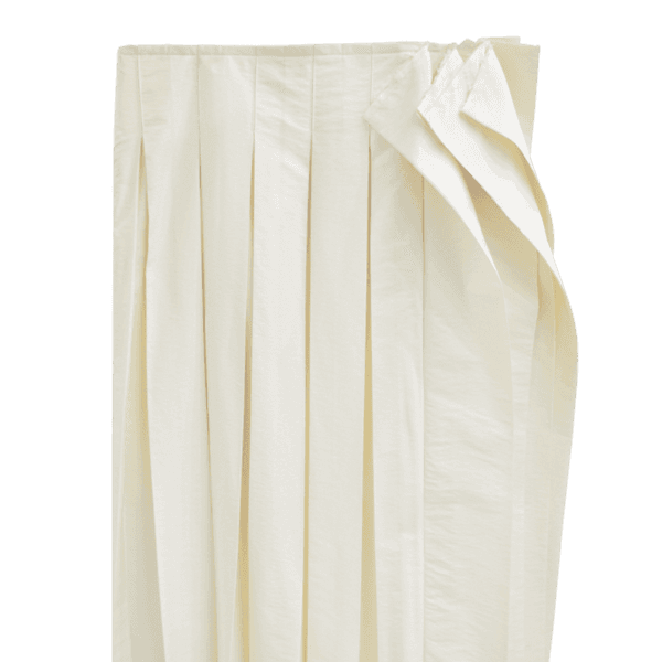 O ffbeat pleats skirt - white atelier ver