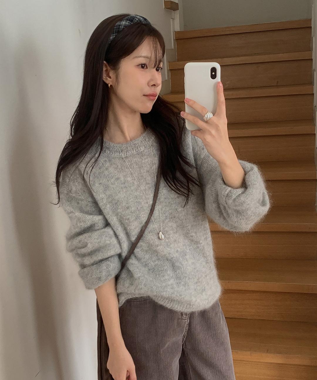 더롯 (백멜,핑 당일) [miel] 미엘 아르니 루즈핏 모헤어 라운드 울 니트 (4color) 긴팔/데이트룩/일상룩/출근룩/겨울신상