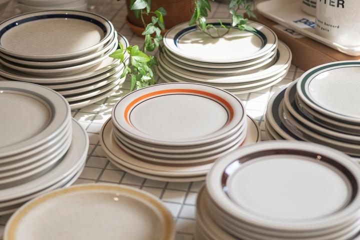 일본 카네수즈 스노우톤,노블 접시 S 사이즈 카페 그릇