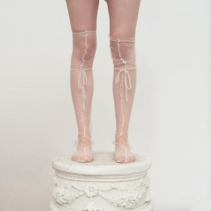 COLLECTION LACE UP SEE THROUGH SOCKS [IVORY]