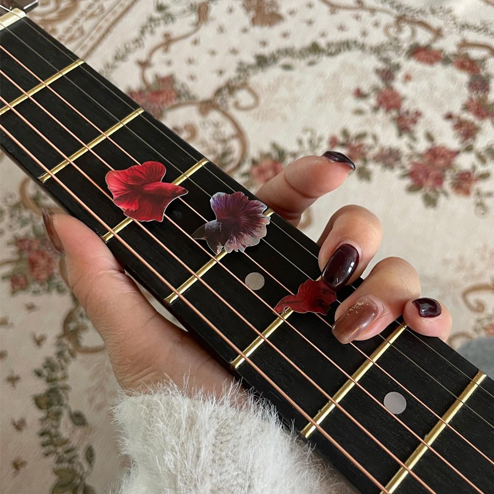 Red Beta 리무버블 스티커