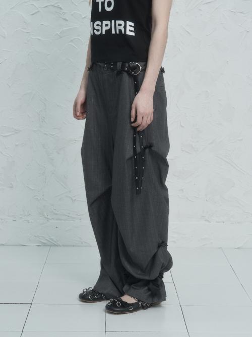 RIBBON STRIPE SLACKS / CHARCOAL