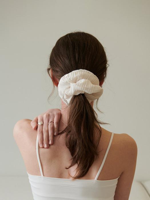 Shell Texture Hair Scrunchie_ Ivory