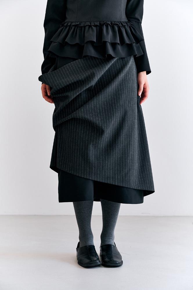 LAYERED DRAPE SKIRT (STRIPE)