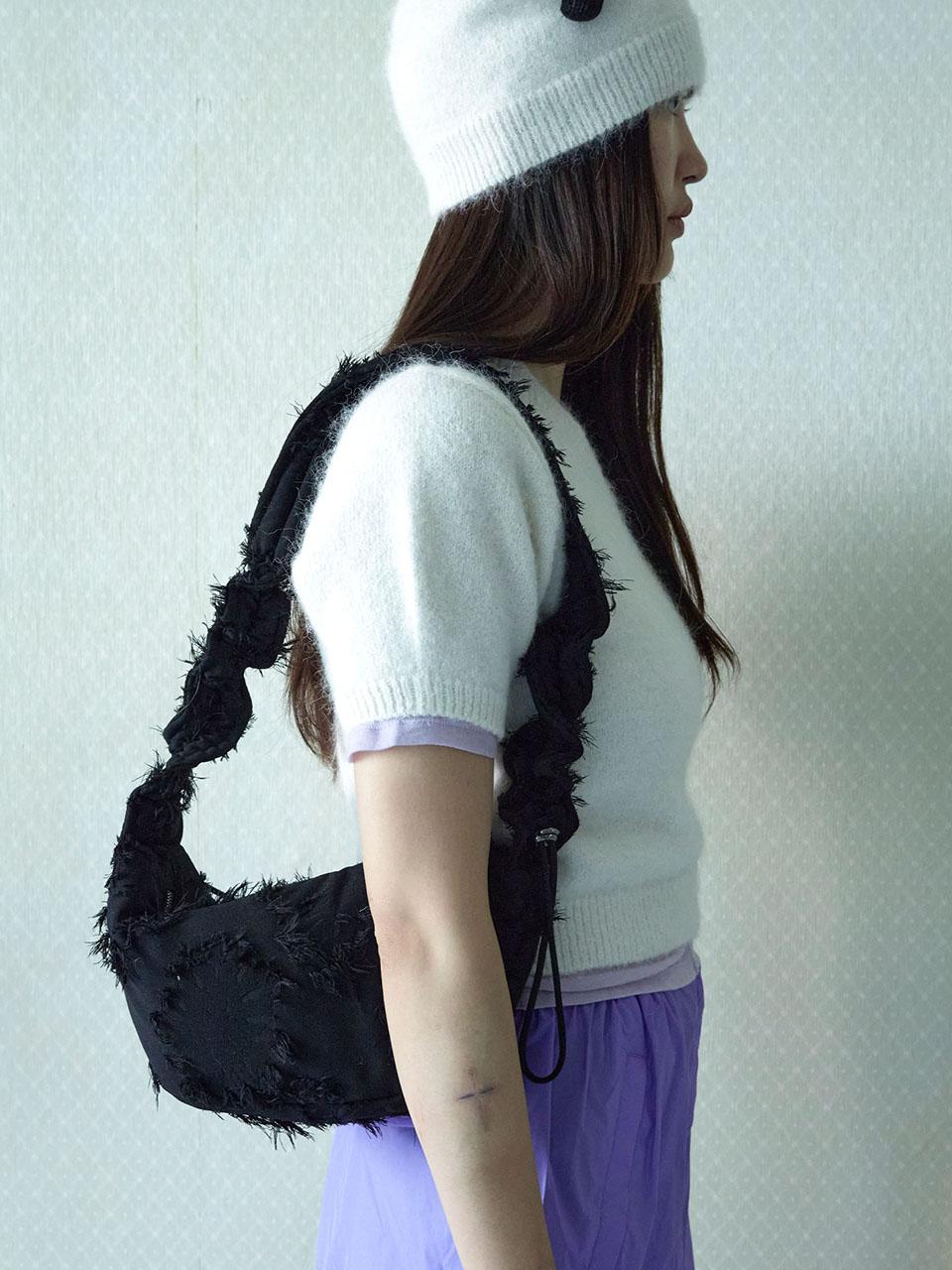 [11/28 예약배송] Porcelain bag (small) - Black