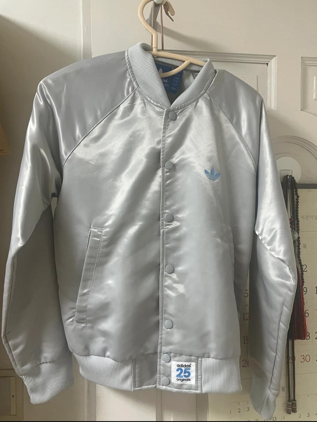 아디다스 파이어버드 실버 트랙 자켓 | 후루츠패밀리